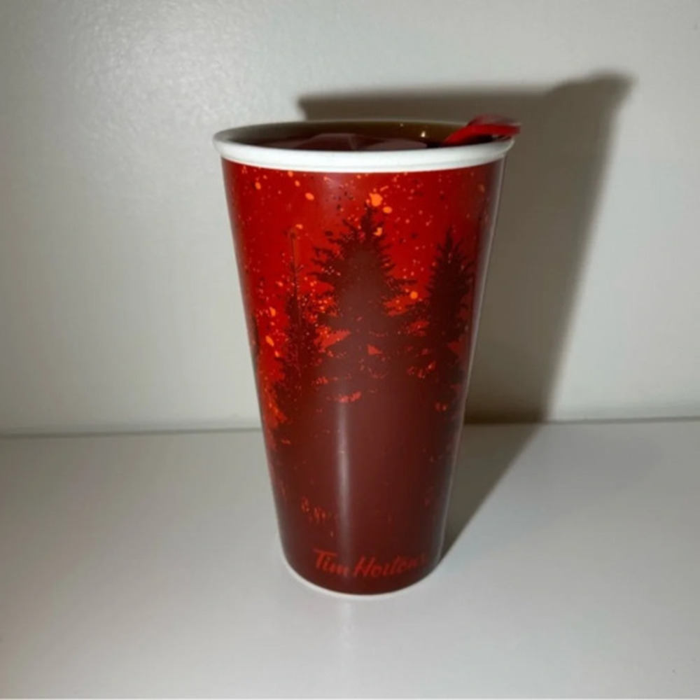 New Tim Horton's Collectable Caribou 2017  Canada Desktop Mug